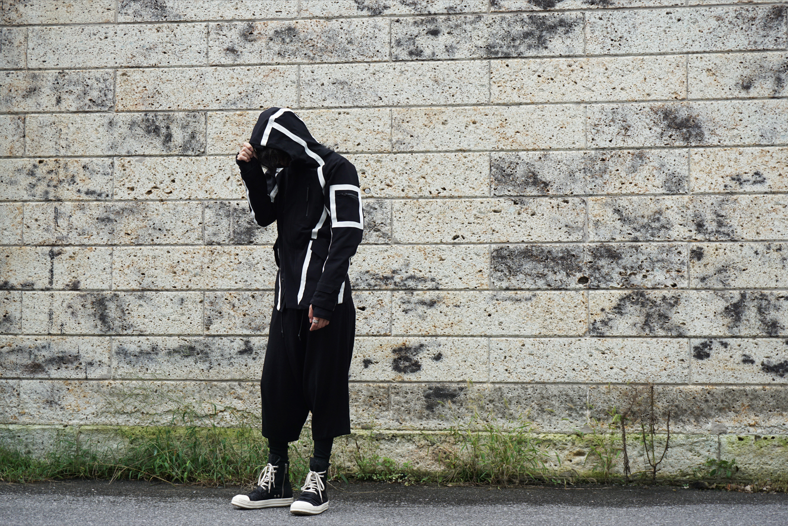 BUY & SELL [11 by Boris Bidjan Saberi] | ALUBUS