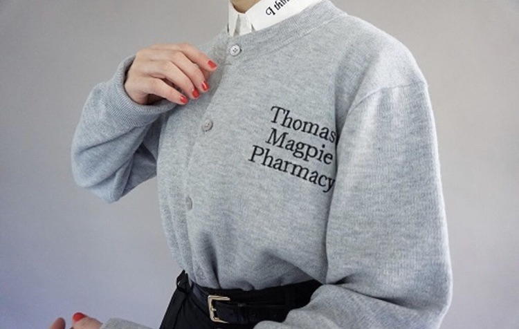 New Arrival | THOMAS MAGPIE ロゴカーディガン | grasol Home 浜の町