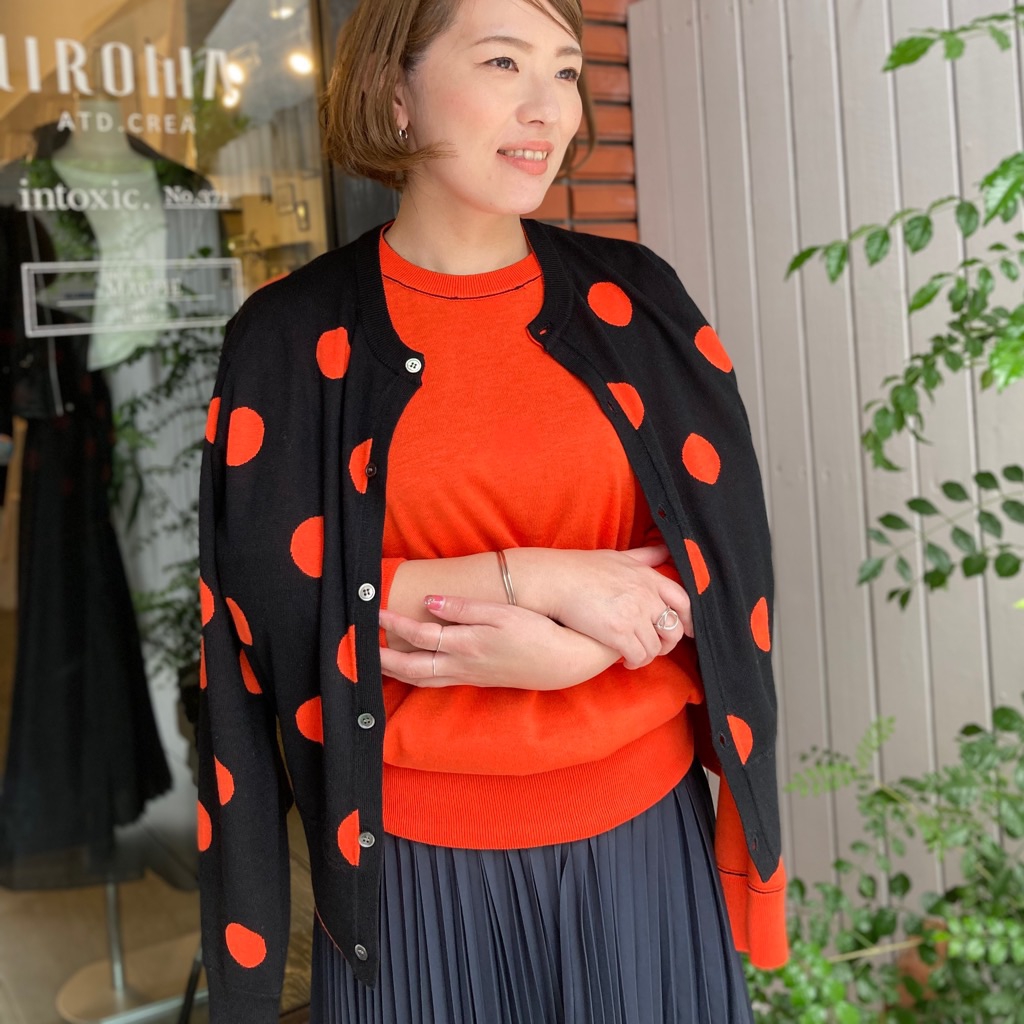 New Arrival | THOMAS MAGPIE リバーシブルドットカーディガンとクルー